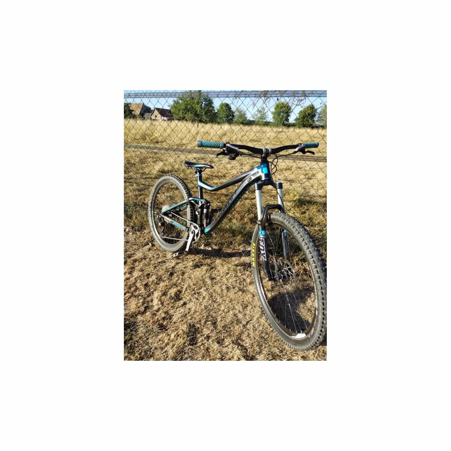 VTT Tout Suspendus Giant - M - 27.5'' 3 VTT Tout Suspendus Giant - M - 27.5''