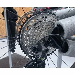 Groupe Shimano -VTT tout suspendus Soldes Magasin grupo shimano xt 12v mix 1