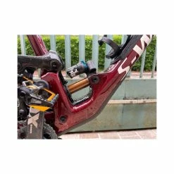 Commencal VTT - XL - 29'' -VTT tout suspendus Soldes Magasin s works enduro 2021 gloss red tint spectraflair white silver taille s5 3