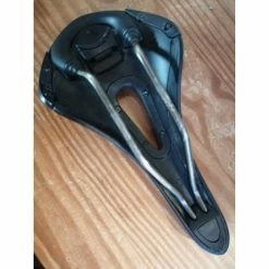 Selle -VTT tout suspendus Soldes Magasin selle fizik aliante r3 open regular rails kium 2