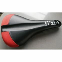 Selle Fizik -VTT tout suspendus Soldes Magasin selle fizik monte noirrouge 2