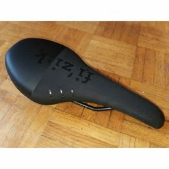 Selle -VTT tout suspendus Soldes Magasin selle fizik toundra 3
