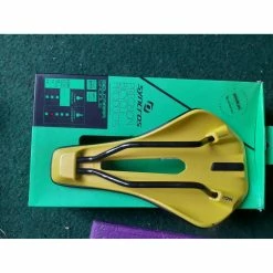 Selle Specialized -VTT tout suspendus Soldes Magasin selles 142 140 143 spe syncros pro 3