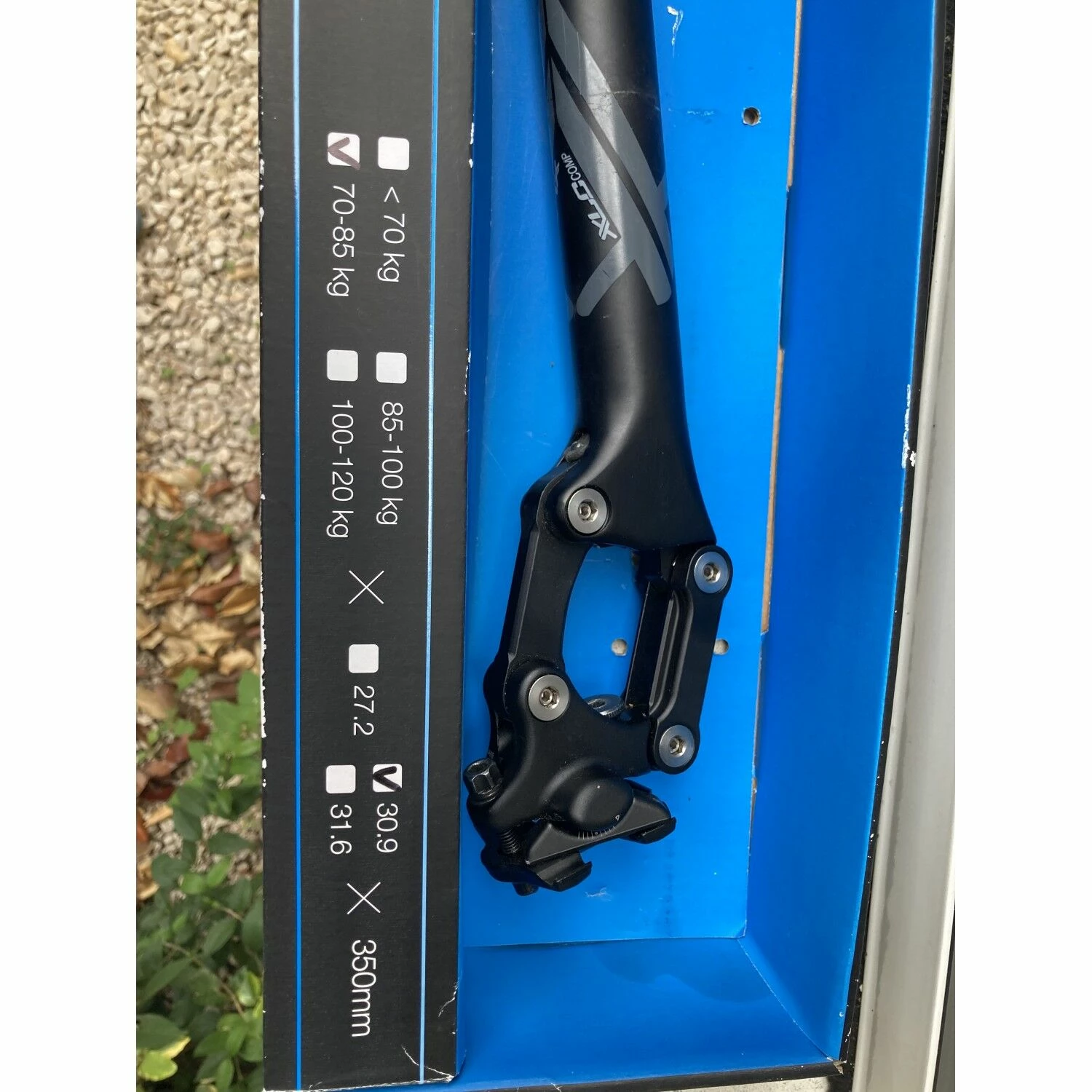 Suspendue Xlc 4 Suspendue Xlc – Image 2